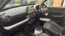 Dacia Spring 27kWh Extreme 65 48kW 5dr Auto Electric Hatchback